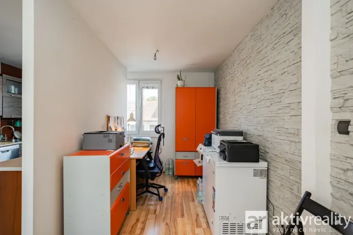 Prodej rodinného domu, Praha - Komořany, Nad teplárnou, 260 m2