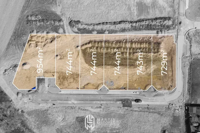 Prodej pozemku pro bydlení, Komárov, 729 m2