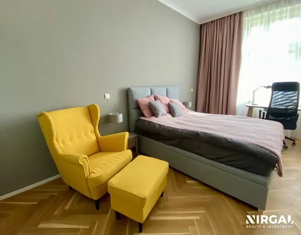 Pronájem bytu 2+kk, Praha - Bubeneč, Čs. armády, 53 m2