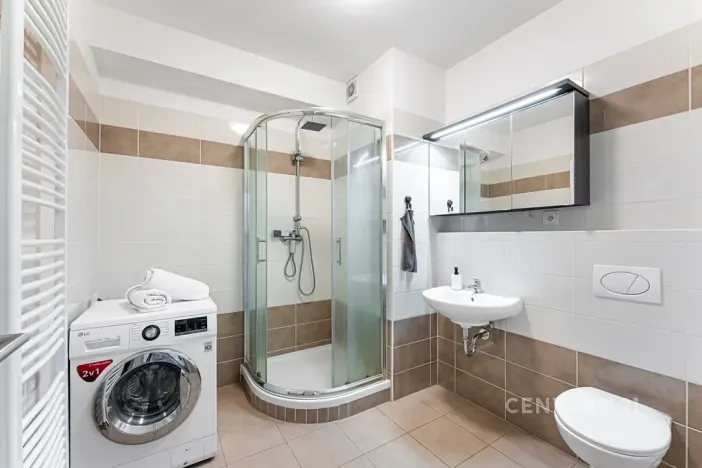 Prodej bytu 1+kk, Praha - Modřany, Soukalova, 38 m2