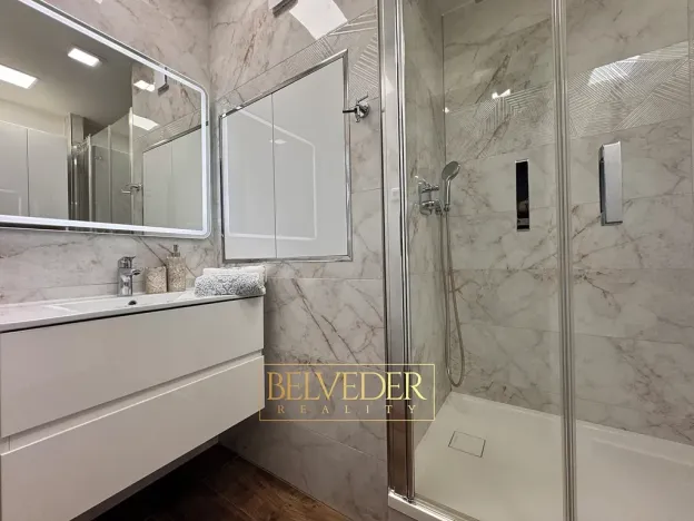 Prodej bytu 4+1, Teplice, Pod hvězdárnou, 103 m2
