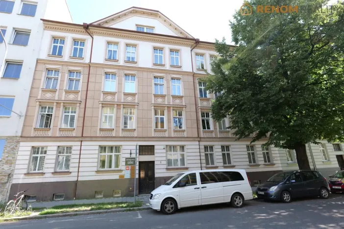 Pronájem bytu 2+1, Olomouc, Krapkova, 81 m2