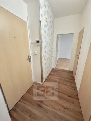 Pronájem bytu 2+1, Kladno, Zd. Petříka, 51 m2