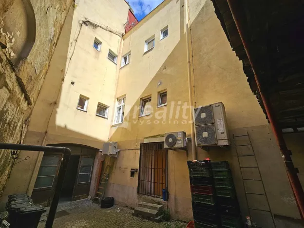 Prodej činžovního domu, Znojmo, Horní náměstí, 862 m2