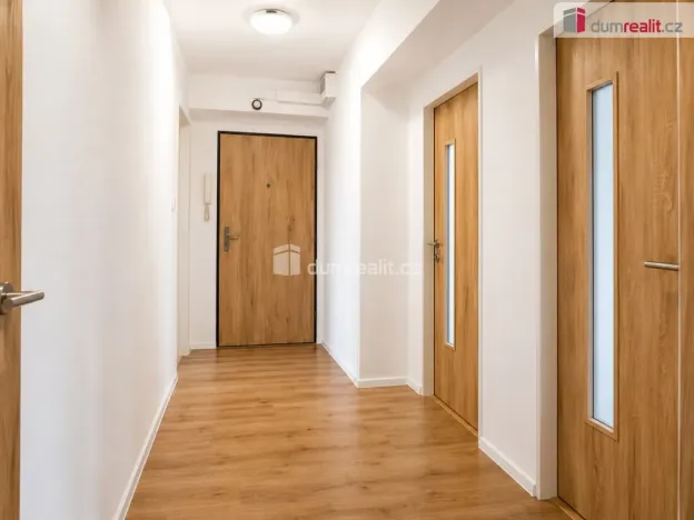 Prodej bytu 3+1, Česká Lípa, Pod Holým vrchem, 68 m2