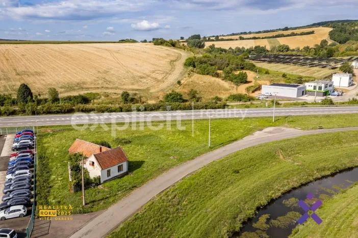 Prodej komerčního pozemku, Uherský Brod - Havřice, 1715 m2