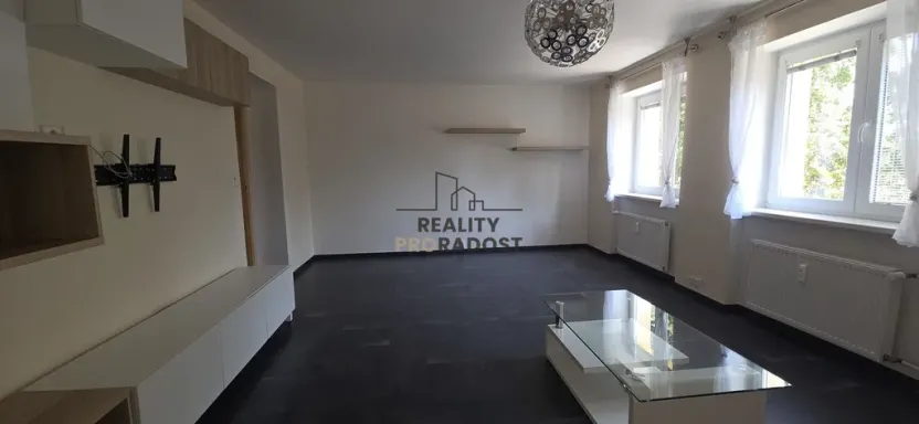 Pronájem bytu 3+1, Hodonín, Erbenova, 84 m2