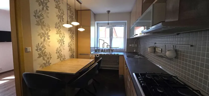 Pronájem bytu 3+1, Hodonín, Erbenova, 84 m2