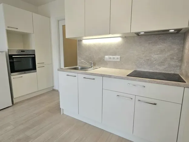 Pronájem bytu 1+kk, Praha - Háje, Výstavní, 38 m2