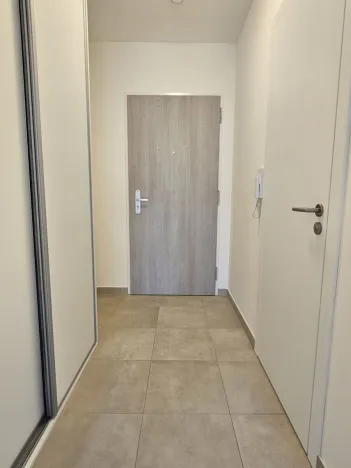 Pronájem bytu 1+kk, Praha - Háje, Výstavní, 38 m2