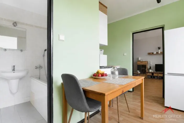 Prodej bytu 2+1, Děčín - Děčín VI-Letná, Lovosická, 50 m2