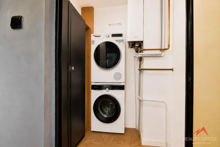 Prodej bytu 2+1, Děčín - Děčín VI-Letná, Lovosická, 50 m2