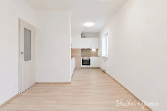 Pronájem bytu 1+kk, Brno - Žebětín, Žabí, 40 m2
