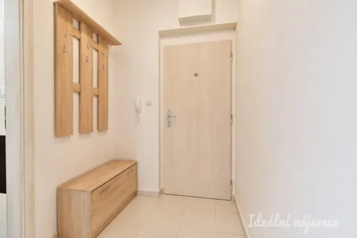 Pronájem bytu 1+kk, Brno - Žebětín, Žabí, 40 m2