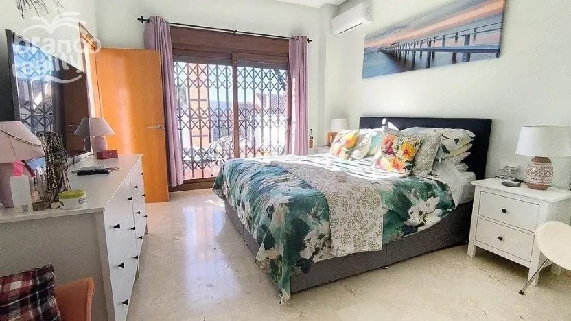 Prodej rodinného domu, Algorfa - La Finca Golf, Alicante, Španělsko, 122 m2