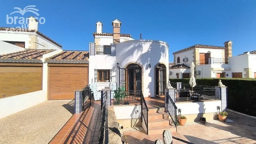 Prodej rodinného domu, Algorfa - La Finca Golf, Alicante, Španělsko, 122 m2