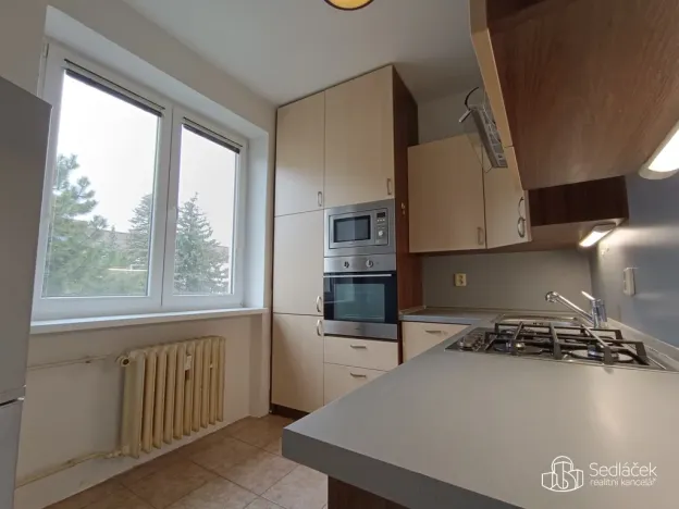 Pronájem bytu 2+1, Sokolov, Sokolovská, 53 m2