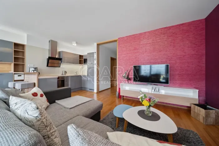 Prodej bytu 3+kk, Praha - Karlín, Za Karlínským přístavem, 88 m2