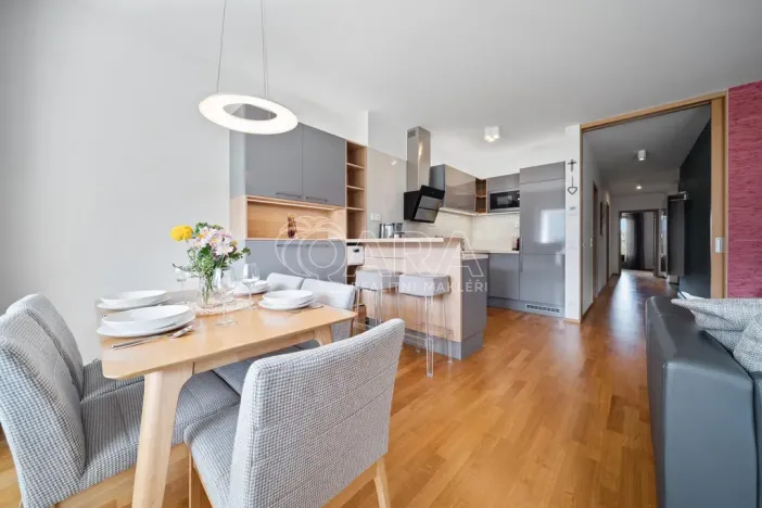 Prodej bytu 3+kk, Praha - Karlín, Za Karlínským přístavem, 88 m2