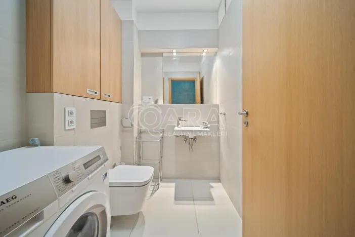 Prodej bytu 3+kk, Praha - Karlín, Za Karlínským přístavem, 88 m2