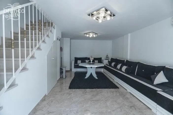 Prodej rodinného domu, Algorfa - La Finca Golf, Alicante, Španělsko, 94 m2