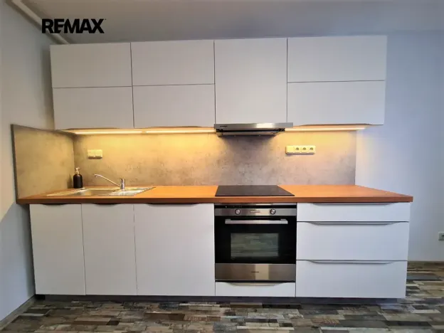 Pronájem bytu 2+kk, Uherské Hradiště, 50 m2