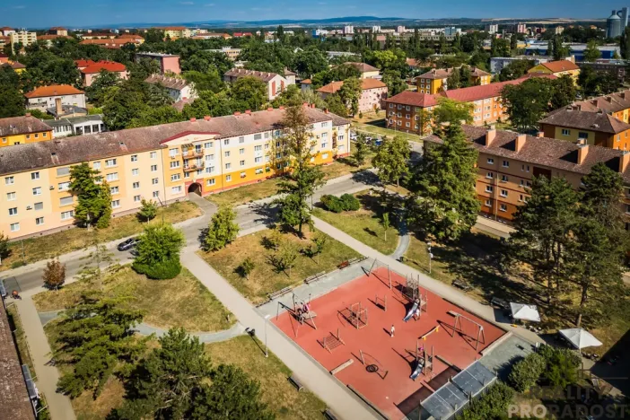 Prodej bytu 3+1, Hodonín, nám. B. Martinů, 71 m2