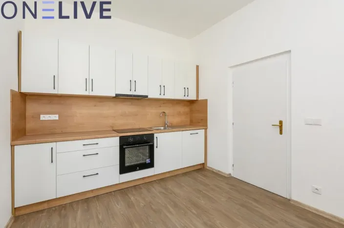 Pronájem bytu 3+1, Plzeň, Kardinála Berana, 111 m2