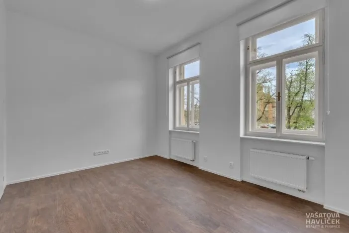 Pronájem bytu 2+1, Hradec Králové, Tylovo nábřeží, 56 m2