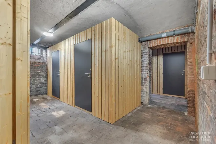 Pronájem bytu 2+1, Hradec Králové, Tylovo nábřeží, 56 m2