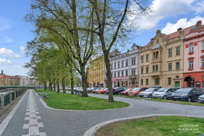 Pronájem bytu 2+1, Hradec Králové, Tylovo nábřeží, 56 m2