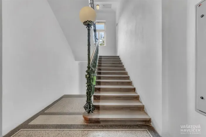 Pronájem bytu 2+1, Hradec Králové, Tylovo nábřeží, 56 m2