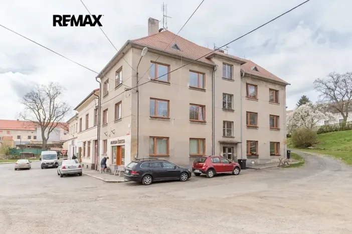 Prodej bytu 1+1, Čistá, nám. Václavské, 43 m2