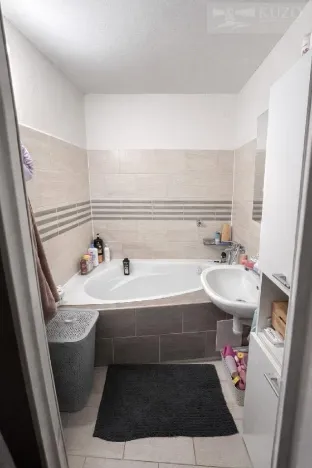 Prodej bytu 3+1, České Budějovice, J. Bendy, 74 m2