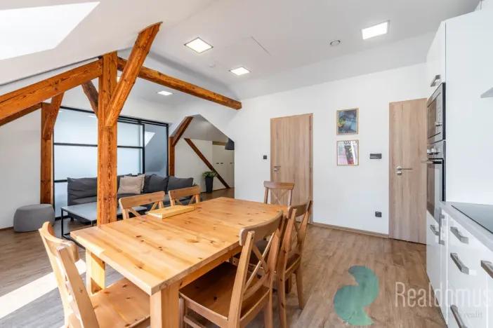 Prodej apartmánu, Sepekov, 953 m2