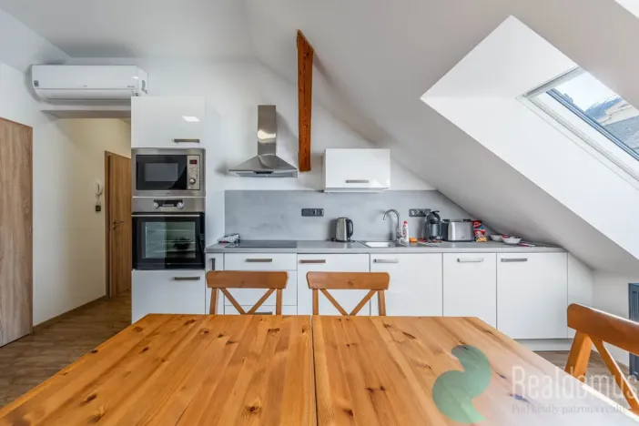 Prodej apartmánu, Sepekov, 953 m2