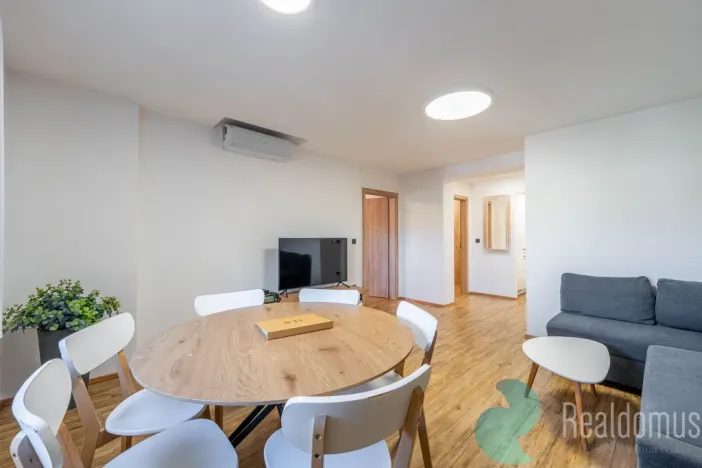 Prodej apartmánu, Sepekov, 953 m2