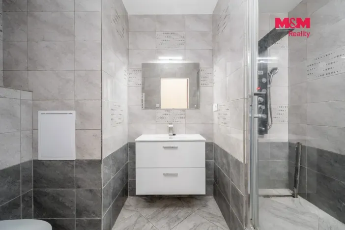 Pronájem bytu 2+kk, Chlumec, Ústecká, 50 m2