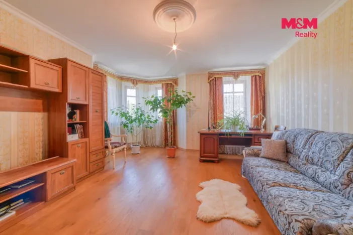 Prodej rodinného domu, Velká Hleďsebe, Pohraniční stráže, 220 m2