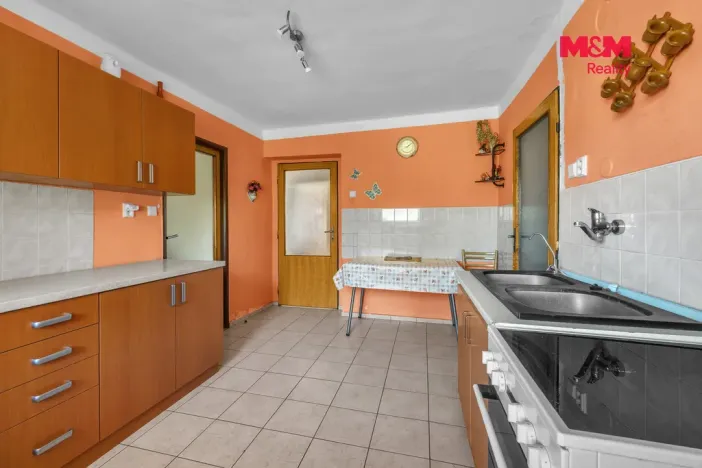 Prodej rodinného domu, Skuteč - Zbožnov, 215 m2