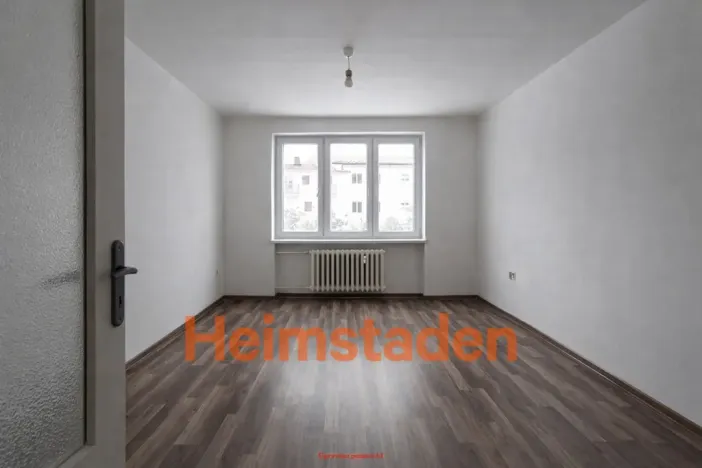 Pronájem bytu 2+1, Karviná - Nové Město, nám. Budovatelů, 53 m2