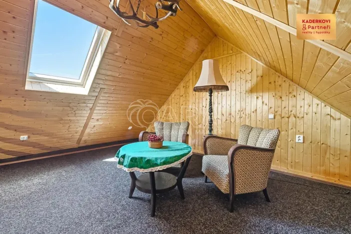 Prodej rodinného domu, Buková, 154 m2
