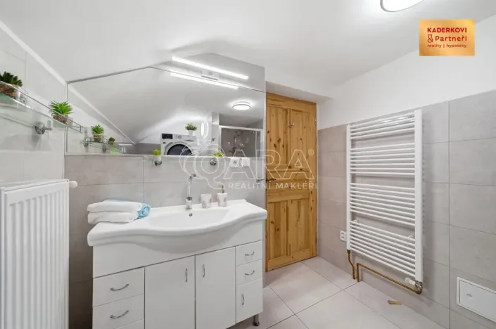 Prodej rodinného domu, Buková, 154 m2