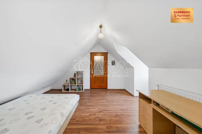 Prodej rodinného domu, Buková, 154 m2