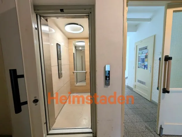 Pronájem bytu 2+1, Ostrava - Poruba, Opavská, 54 m2