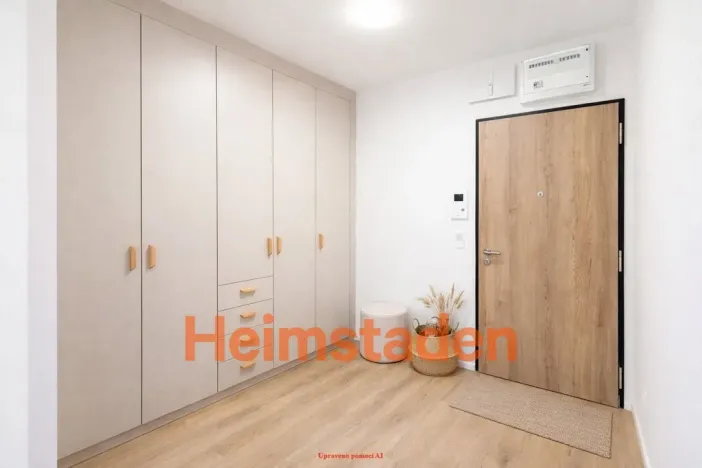 Pronájem bytu 2+1, Praha - Holešovice, U Pergamenky, 54 m2