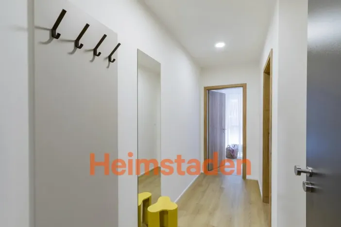 Pronájem bytu 1+kk, Praha - Holešovice, Vrbenského, 34 m2