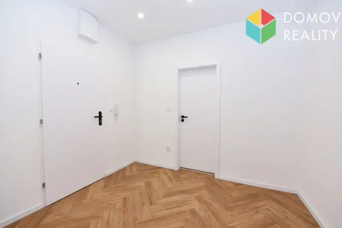 Prodej bytu 2+kk, Chyňava, Obecní, 64 m2