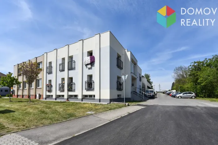 Prodej bytu 2+kk, Chyňava, Obecní, 64 m2