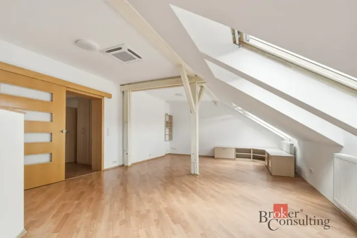 Pronájem bytu 3+kk, Praha - Vinohrady, Lužická, 101 m2